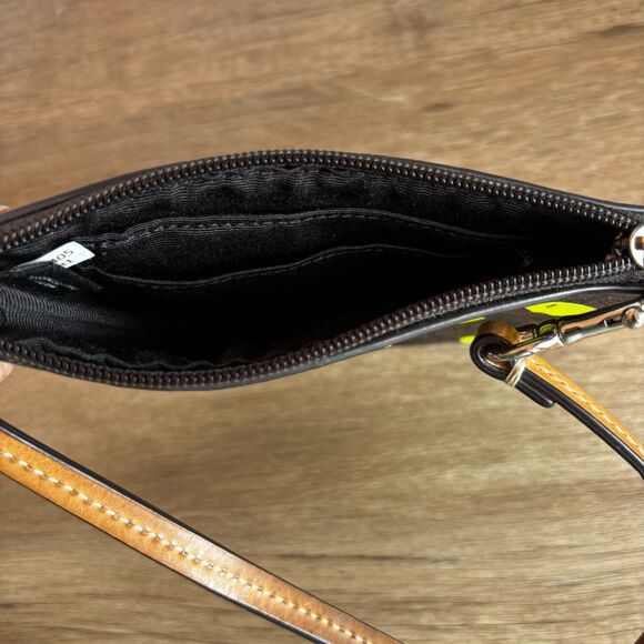 Coach Green Neon Polka Dot Signature Canvas Wristlet Style Number F52581 - Picture 8 of 16